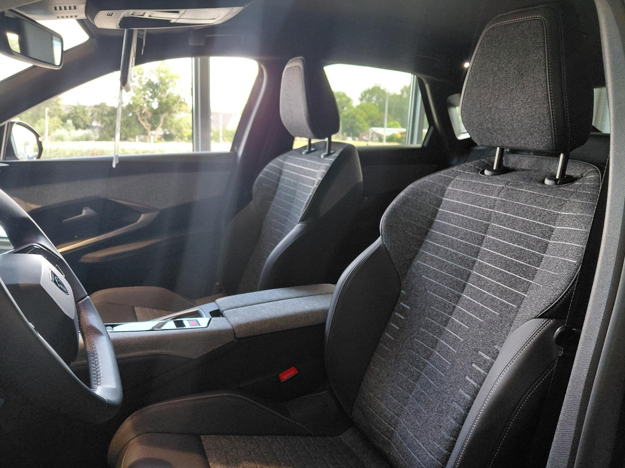 Peugeot 3008 1.6 plug-in Hybrid 195 Allure, Auto's, 12 maanden, 4 cilinders, Parkeersensor, Leder en Stof