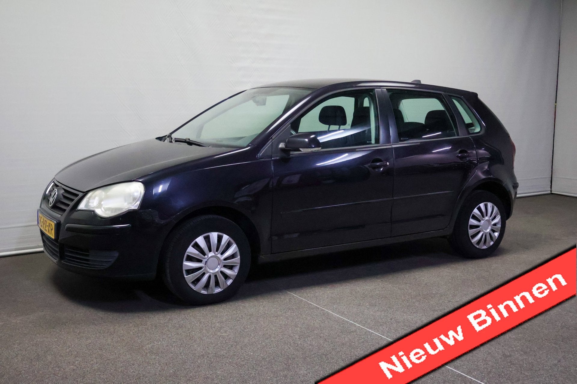 Volkswagen Polo 1.4-16V Comfortline, Auto's, Voorwielaandrijving, 15 km/l, Zwart, Origineel Nederlands