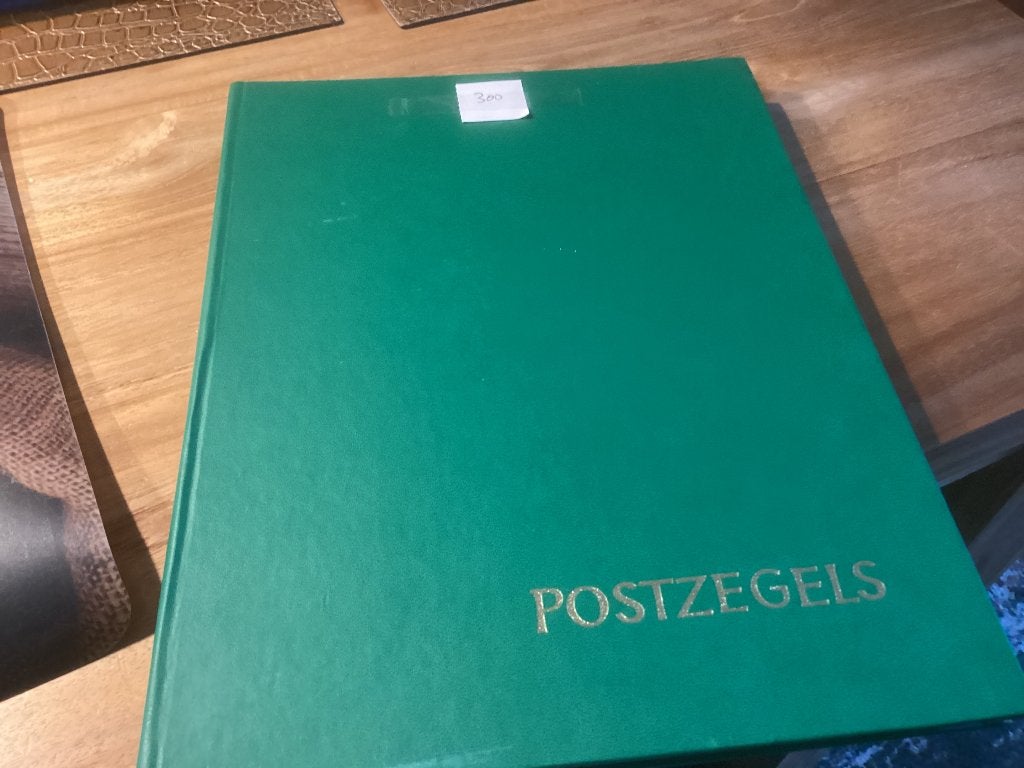 Opruiming kavel 300 Belgie Spanje Wereld Alles staat op de, Postzegels en Munten, Ophalen of Verzenden, Verzamelalbum
