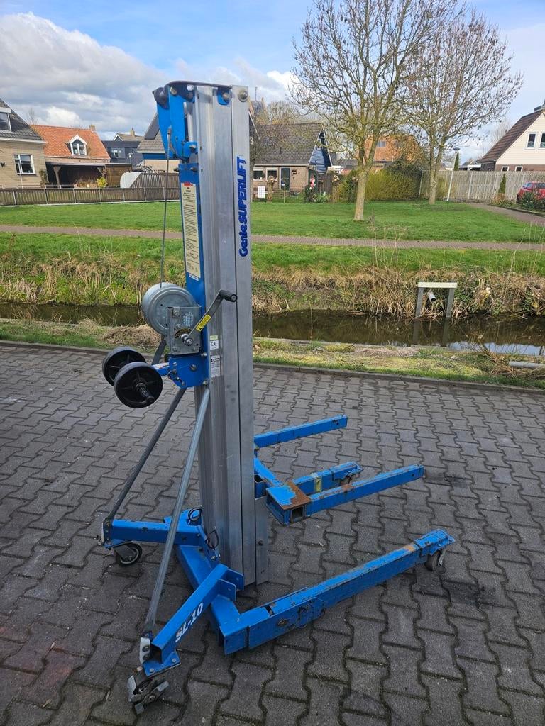 Genie Superlift SL-10 Materiaallift - Handbediend, Ophalen