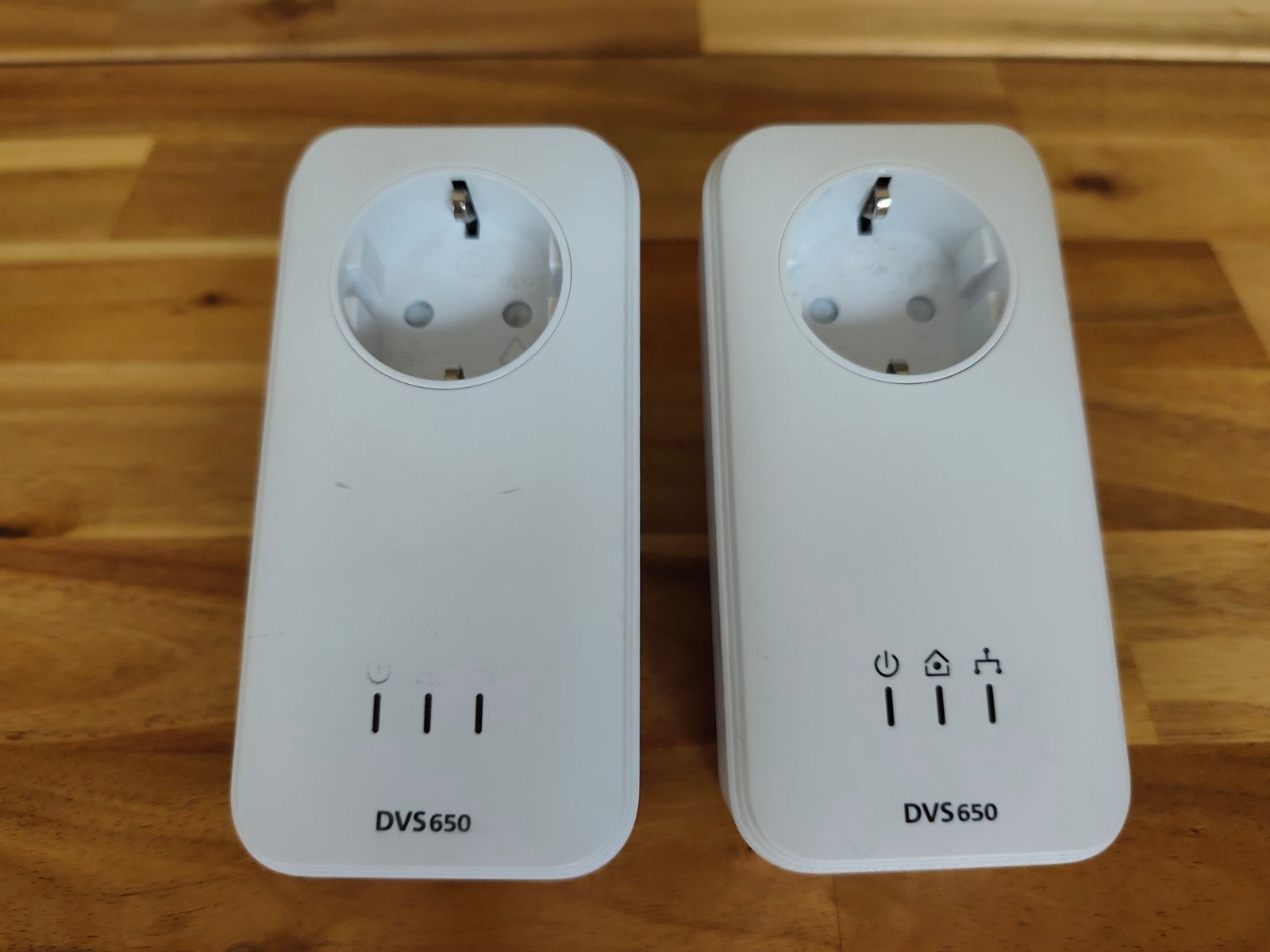 Devolo DVS650 Powerline Adapters (2 stuks), Ophalen, Gebruikt, Router, Devolo