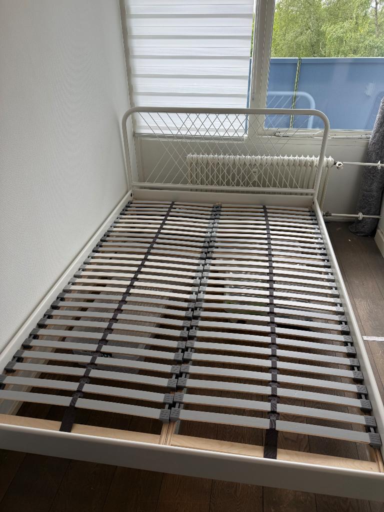 2 persoons bed, Huis en Inrichting, Slaapkamer | Bedden, Ophalen, Gebruikt, Wit, Tweepersoons