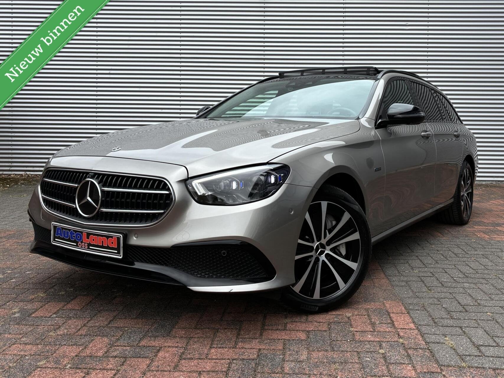 Mercedes E-klasse Estate 300 de 4MATIC Pano Camera Carplay 2, Auto's, Automaat, Gebruikt, 4 cilinders, Leder en Stof