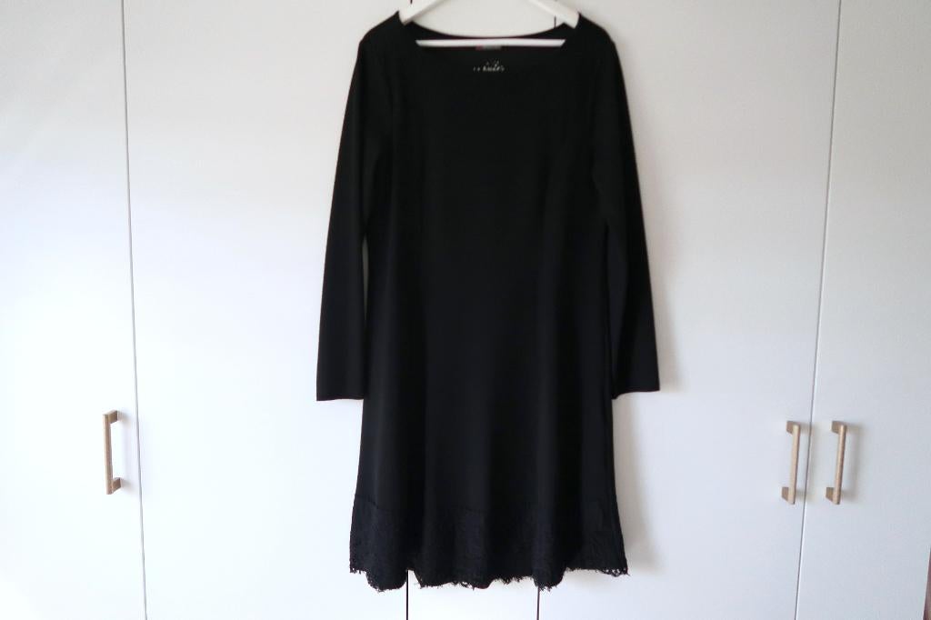Street One jurkje met kant - Zwart, Kleding | Dames, Jurken, Zwart, Ophalen of Verzenden, Gedragen, Boven de knie