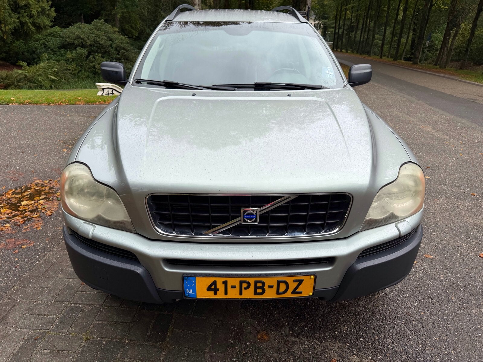 Volvo XC90 2.5 T Geartronic 2004 Groen 2 e eigenaar, Auto's, 7 stoelen, 2521 cc, Origineel Nederlands, Vierwielaandrijving