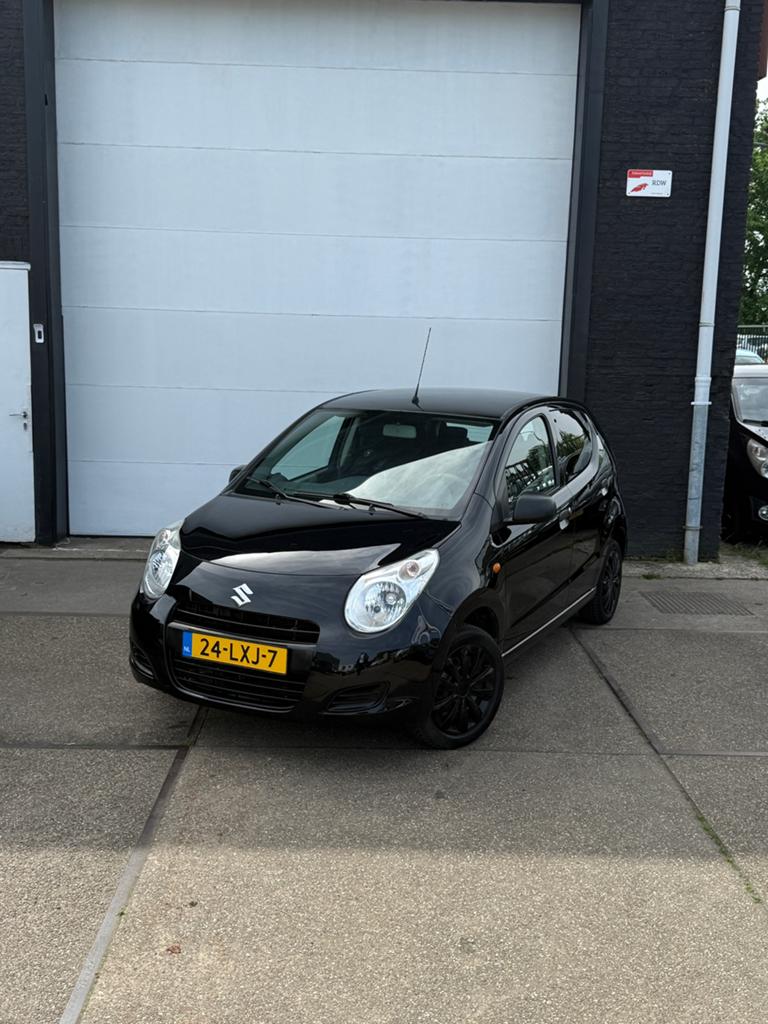 Suzuki Alto 1.0 2010 Zwart (Nap/Airco/NieuweApk), Auto's, Stof, 4 stoelen, Origineel Nederlands, Bedrijf