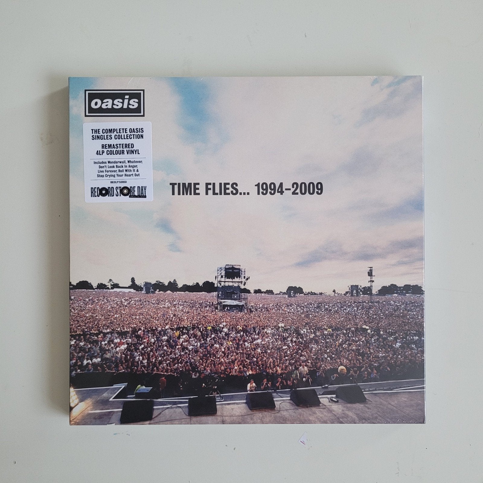 Oasis...Time Flies...1994-2009, Ophalen of Verzenden