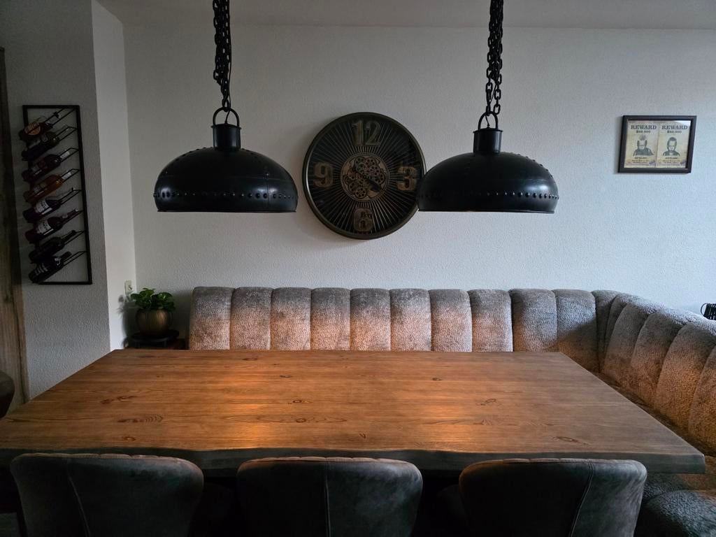 Te koop 2 zwarte industriële hanglampen, Huis en Inrichting, Lampen | Hanglampen, Ophalen, Zo goed als nieuw, Minder dan 50 cm