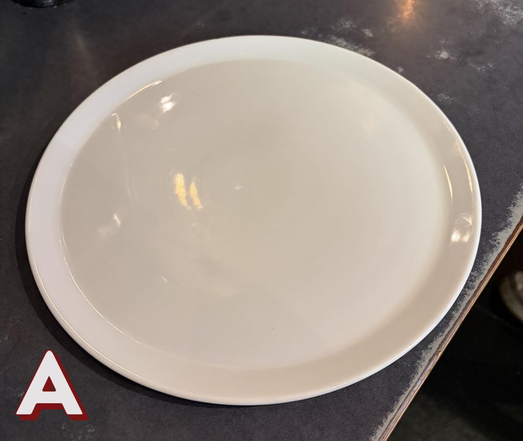 Opruiming restaurant servies, Ophalen, Overige materialen, Gebruikt, Bord(en)