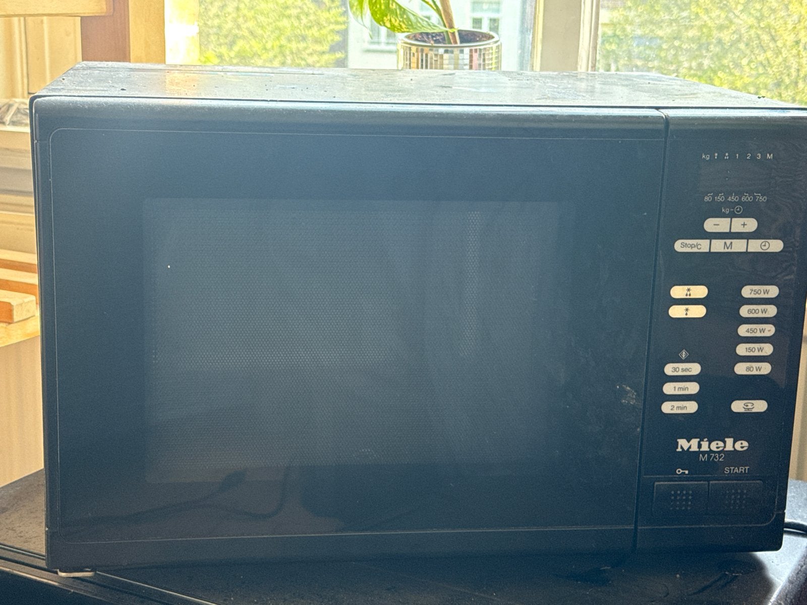 Miele M732 Magnetron, Witgoed en Apparatuur, Ophalen, Gebruikt, Vrijstaand, Magnetron