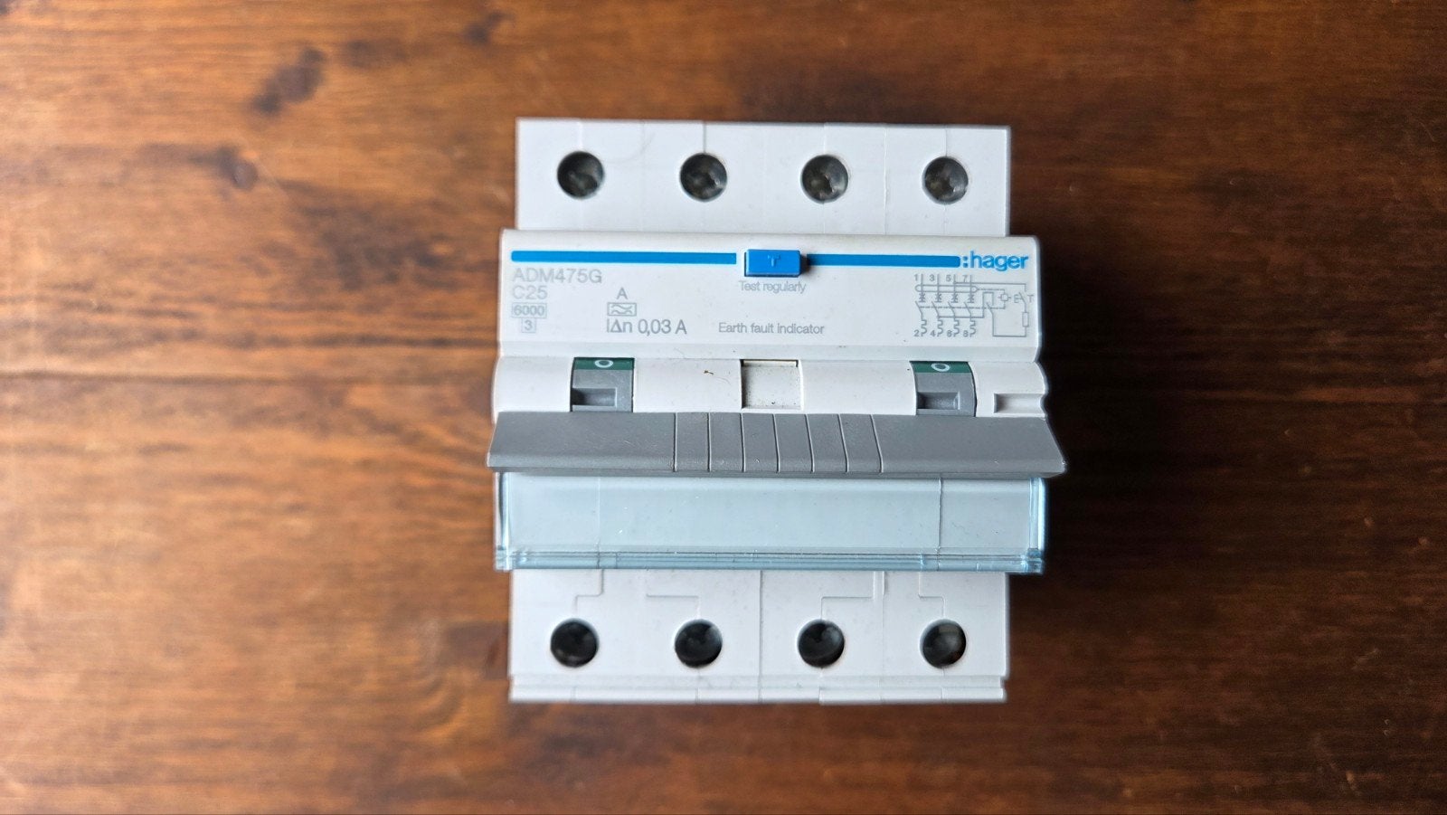 Hager ADM475G - C25 30mA aardlekautomaat, Ophalen, Zo goed als nieuw
