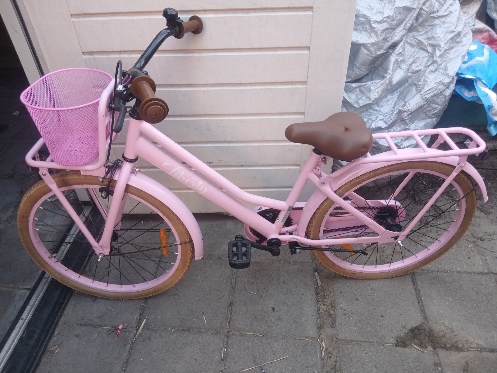 Meisjes fiets met mandje, zgan, Ophalen, Zo goed als nieuw, 22 inch