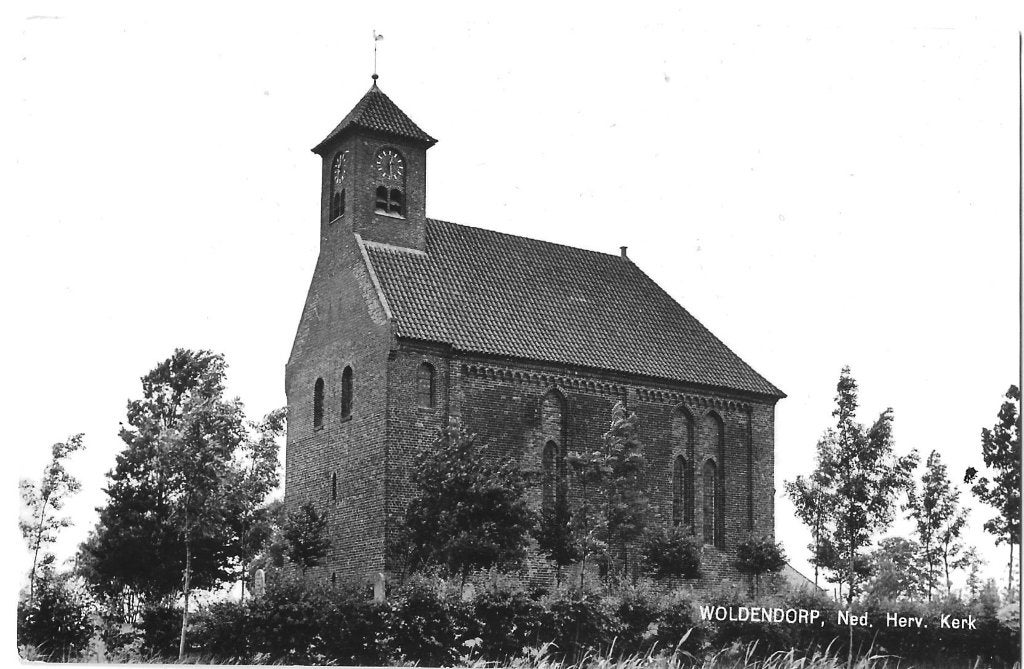 AK Woldendorp - Ned. Herv. Kerk, Ophalen of Verzenden, 1960 tot 1980, Ongelopen, Groningen