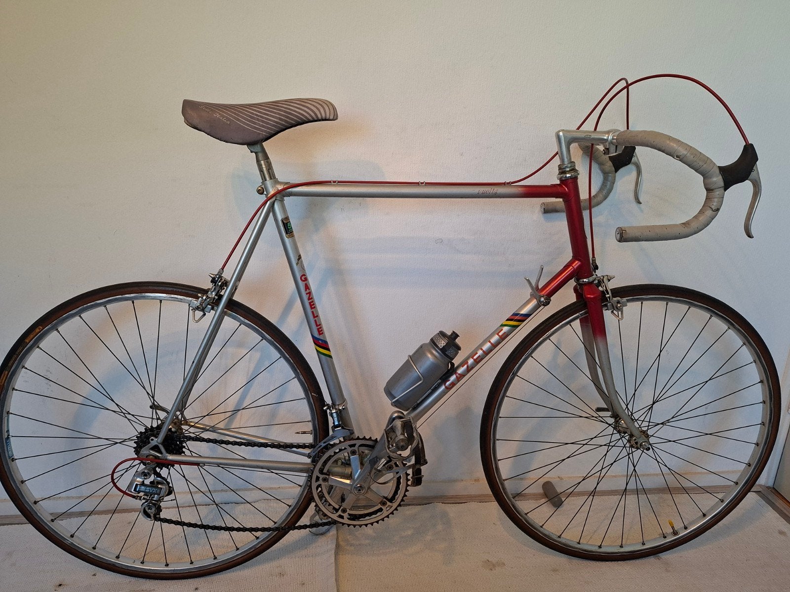 Gazelle Vuelta racefiets uit de jaren '60 - SVX group, Ophalen of Verzenden