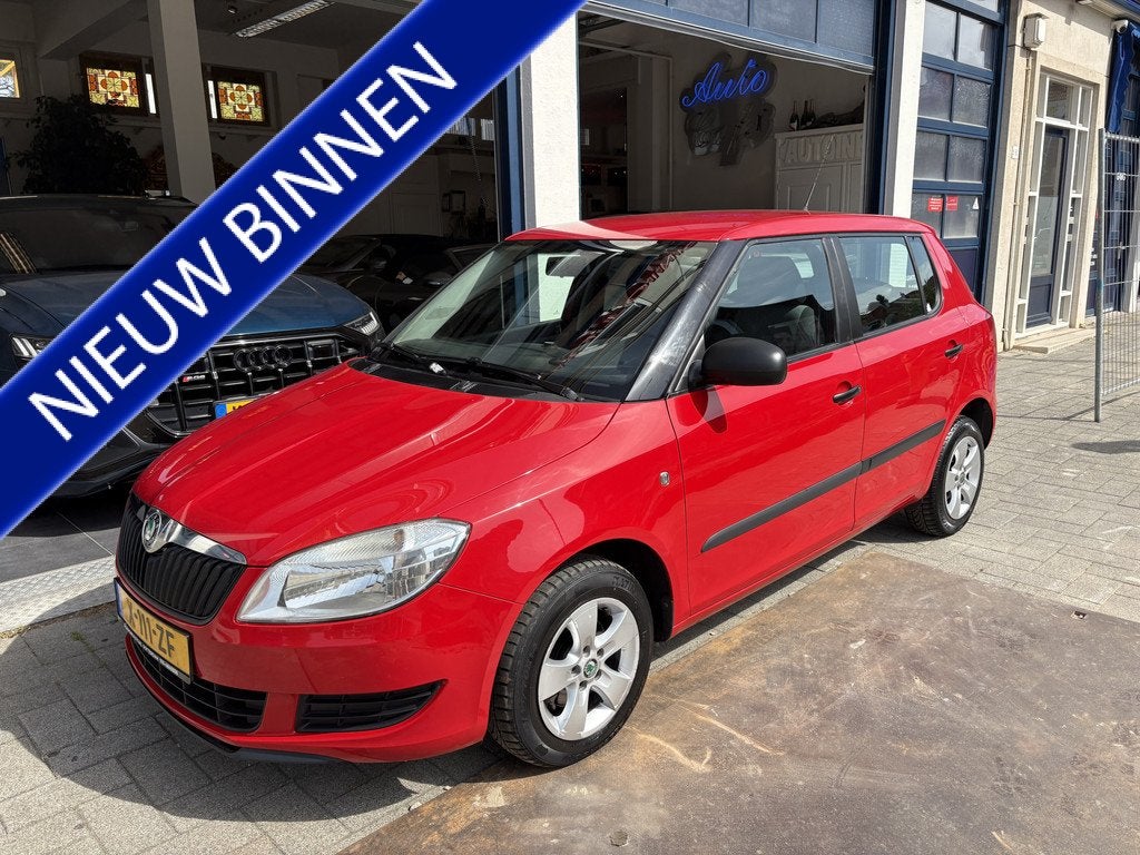 Skoda Fabia 1.4-16V Dynamic AIRCO/NW APK/LM VELGEN, Voorwielaandrijving, Euro 5, 86 pk, 4 cilinders