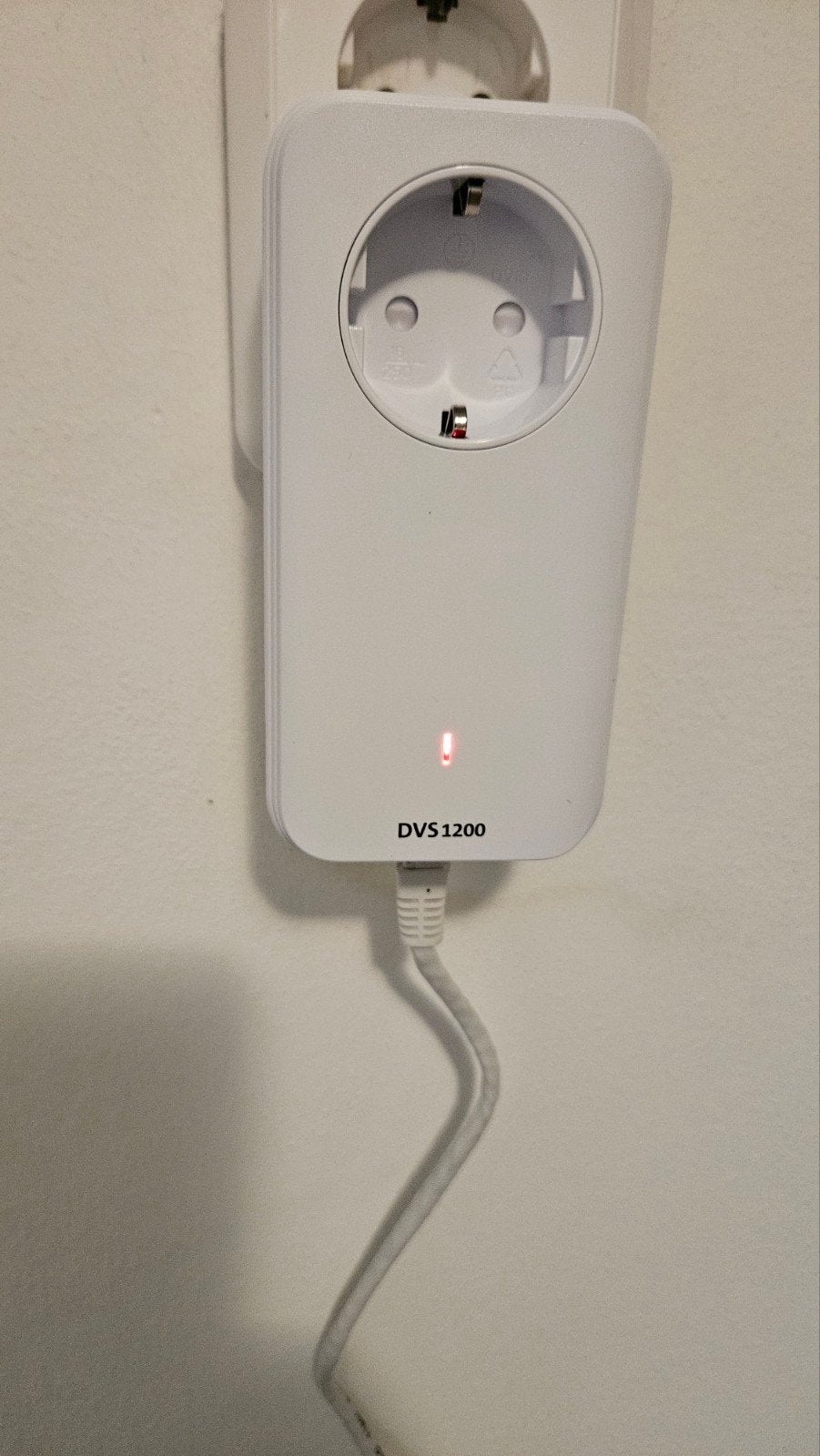 Devolo dLAN 1200+ Powerline adapter met stopcontact, Ophalen of Verzenden, Gebruikt, Devolo
