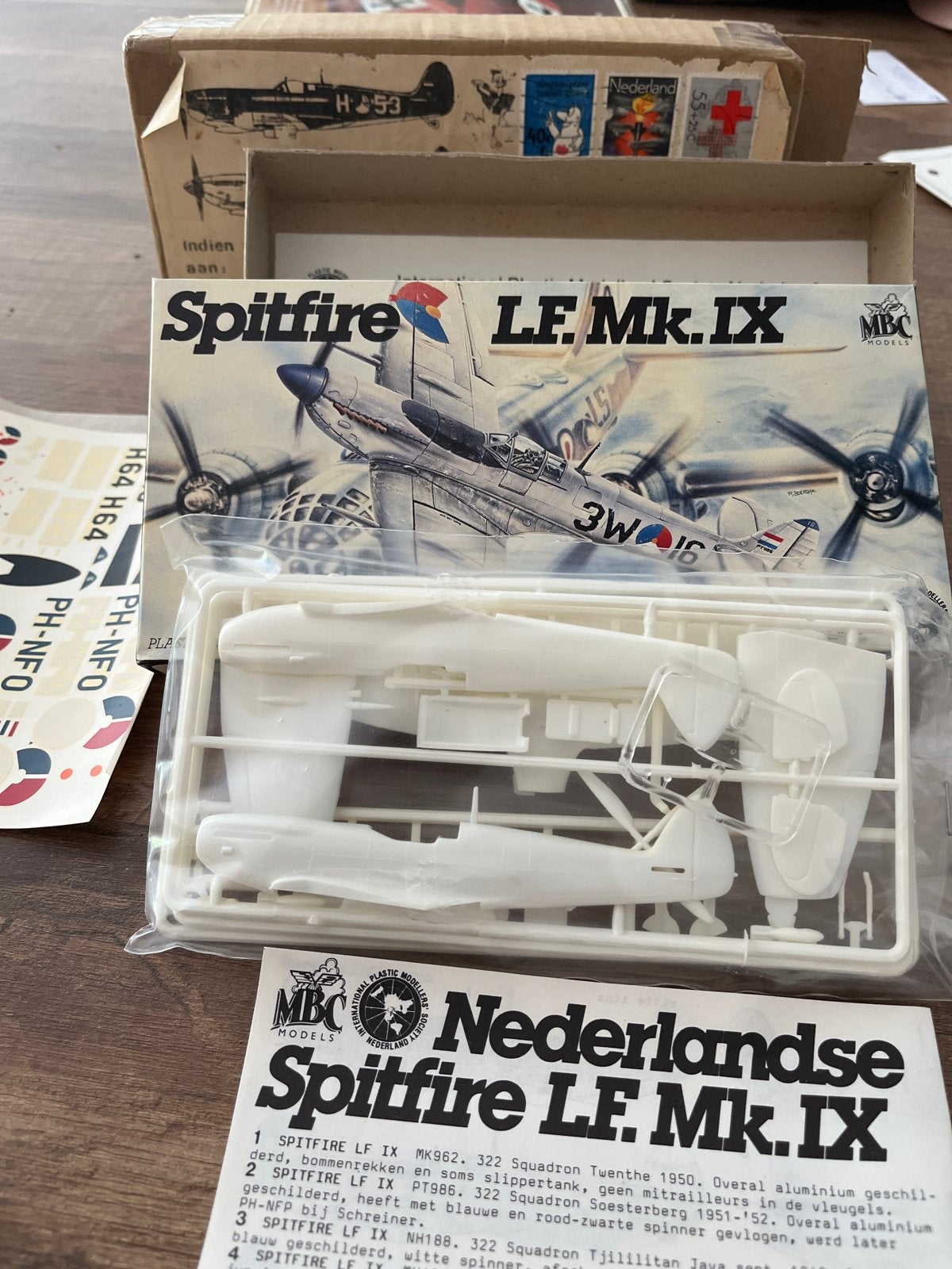 MBC Models Nederlandse Spitfire LF. Mk. IX Schaalmodel, Overige merken, 1:72 tot 1:144, Nieuw, Ophalen of Verzenden