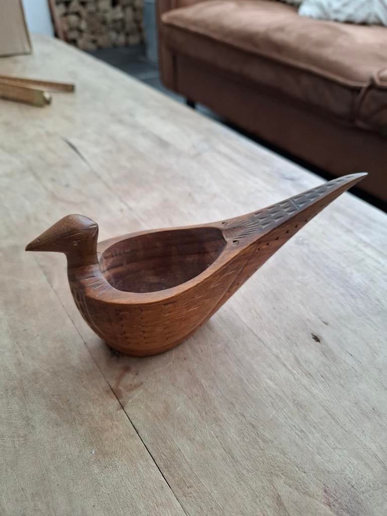 Handgesneden Houten Vogel: Joegoslavische Trouwbeker/Eierdop, Antiek en Kunst, Ophalen of Verzenden