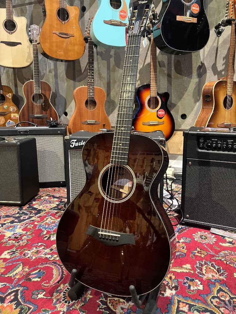 Taylor 522e 12-fret, Muziek en Instrumenten, Ophalen of Verzenden, Zo goed als nieuw, Western- of Steelstringgitaar