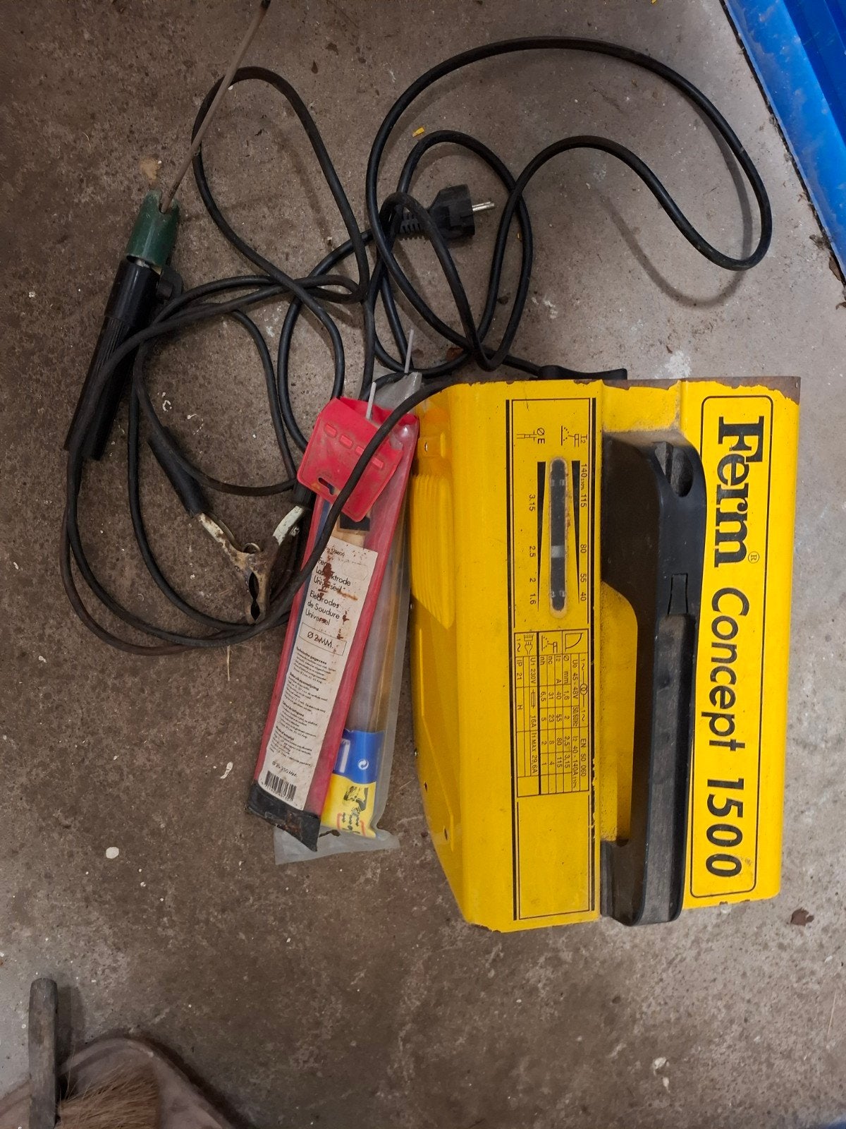 Ferm Concept 1500 Lasapparaat met Elektroden, Doe-het-zelf en Verbouw, Gereedschap | Lasapparaten, Ophalen, Gebruikt, Minder dan 150 ampère