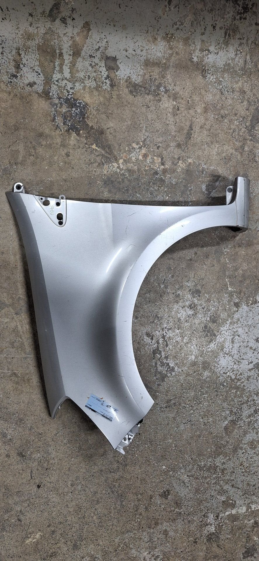 Renault Clio Spatbord Links-voor 2011 Lichtgrijs Origineel, Gebruikt, -, Renault, -