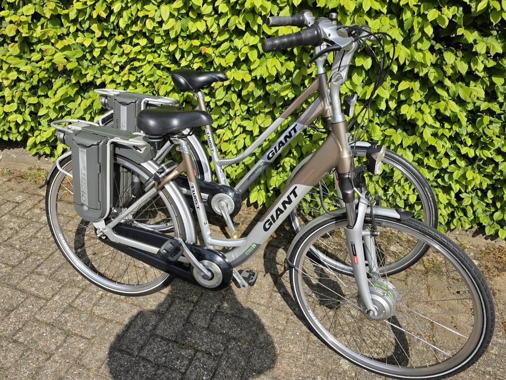 Set in nieuwstaat Giants met dubbele accu, Fietsen en Brommers, 51 tot 55 cm, Ophalen, Zo goed als nieuw, Overige merken