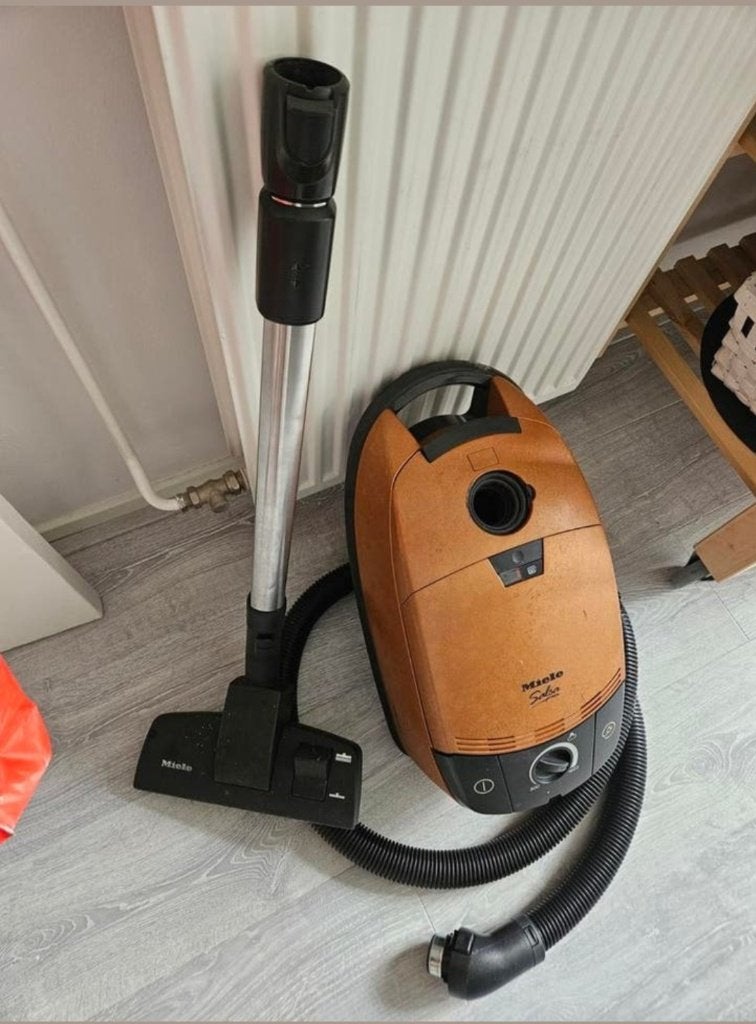 Miele Salsa Stofzuiger - Krachtig en Betrouwbaar, Witgoed en Apparatuur, Stofzuigers, Ophalen of Verzenden, Gebruikt, Miele