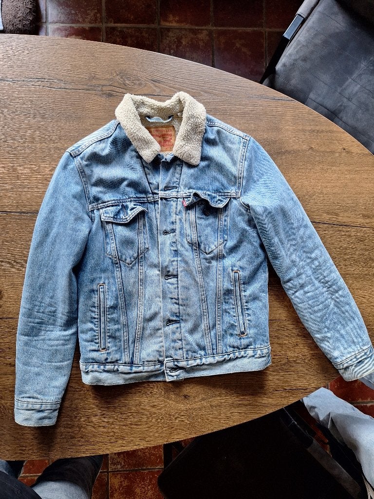 Levi's spijkerjas, Levi's, Blauw, Ophalen of Verzenden, Zo goed als nieuw