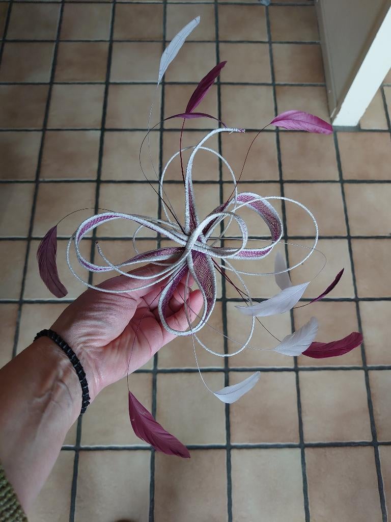 Haarstuk zilver aubergine paars veren, Sieraden, Tassen en Uiterlijk, Uiterlijk | Haarverzorging, Zo goed als nieuw, Haarspeld