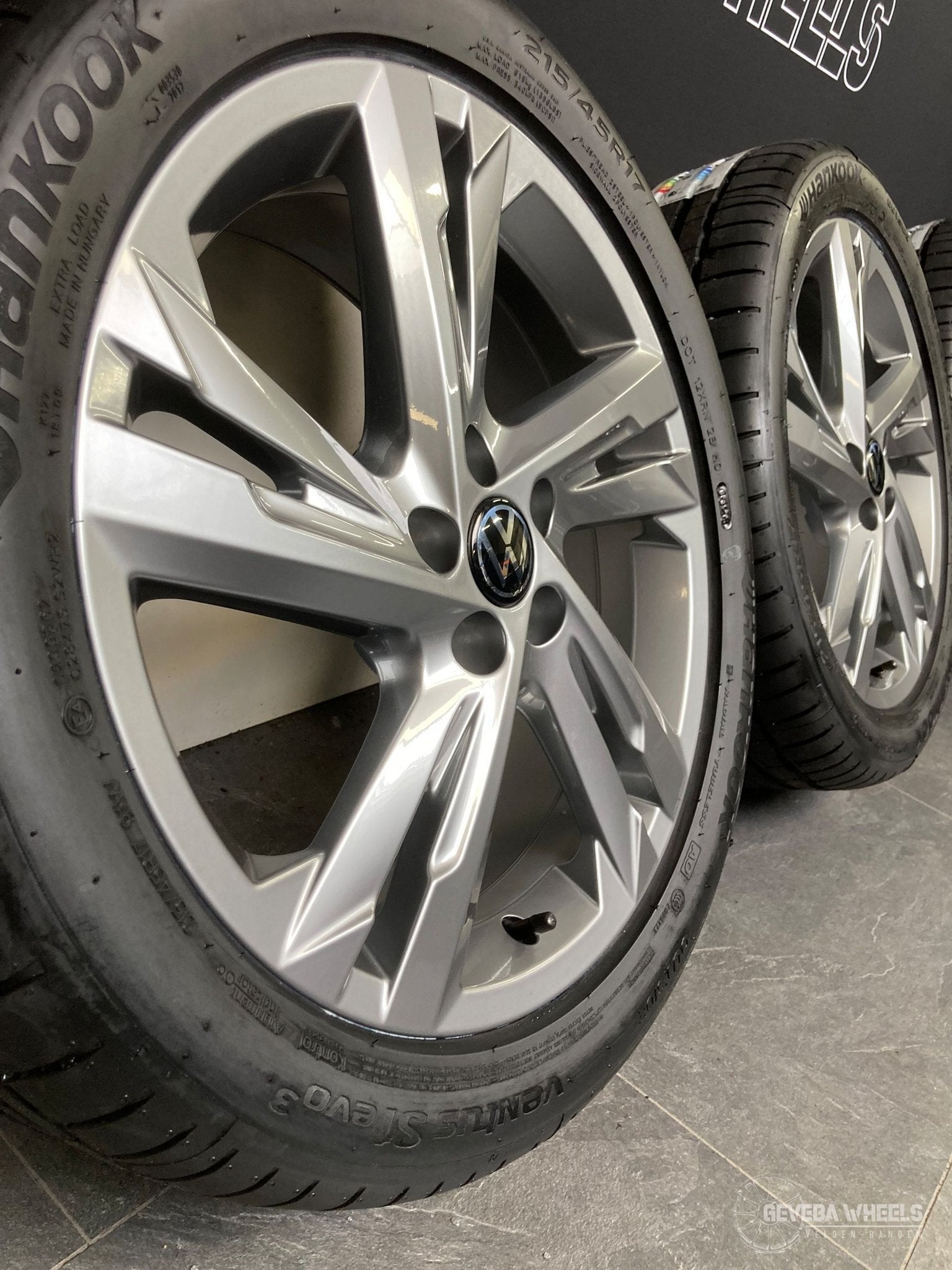 17” originele Volkswagen Polo 2G0 Valencia velgen + banden, -, -, Banden en Velgen, 17 inch