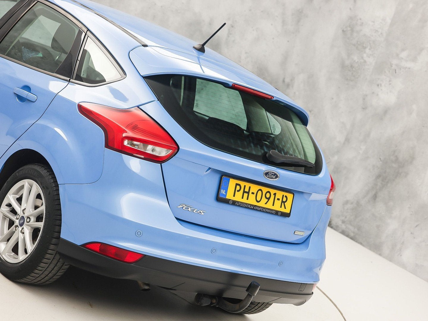 Foto 16 van Ford Focus 1.0 Sport (NAVIGATIE, LM VELGEN, PARKEERSENSOREN,