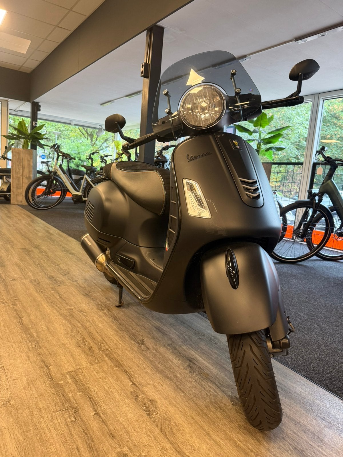 Vespa GTS 300 cc malossi bitubo 3010KM 2019, Particulier, Scooter