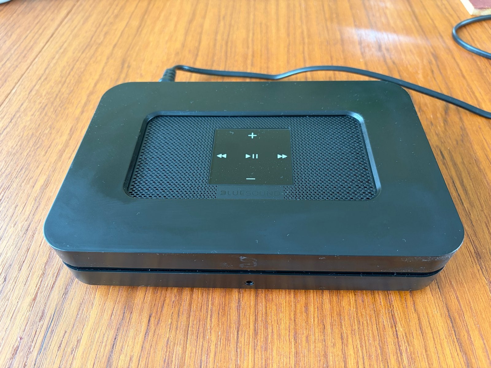 Bluesound Node 2 - Muziekstreamer, Ophalen of Verzenden, Zo goed als nieuw, USB 2, Zonder harde schijf