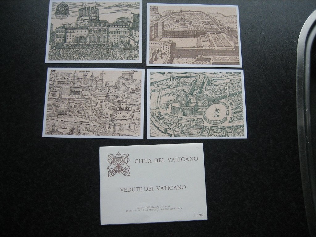 VATICAAN mapje 4 kaarten/poststukken 1200Lire gestempeld, Ophalen of Verzenden, Voor 1920, Overig Europa