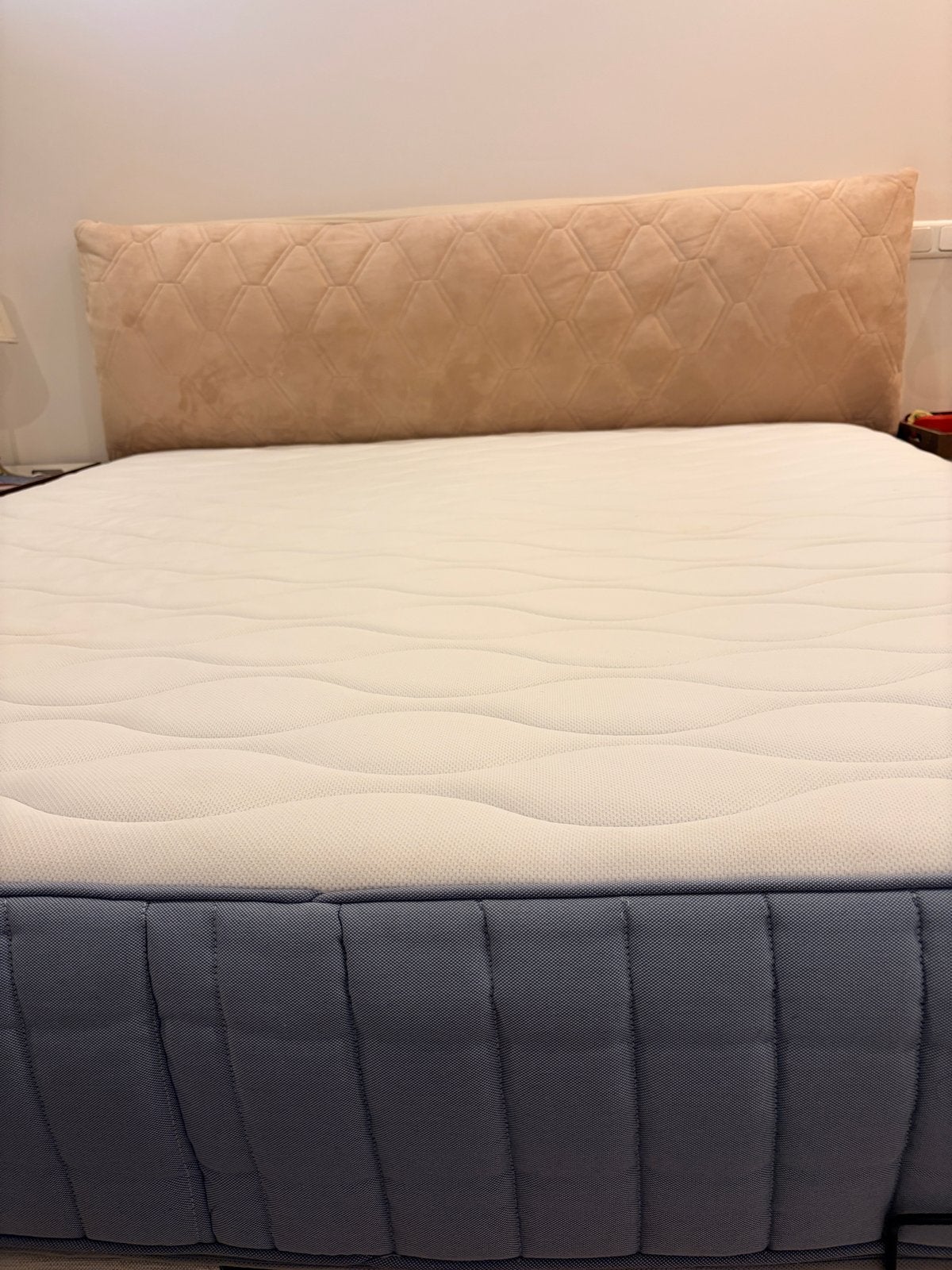 IKEA VÅGSTRANDA Matras 180x200 cm - Zo goed als nieuw, Ophalen, Tweepersoons, Zo goed als nieuw, Matras