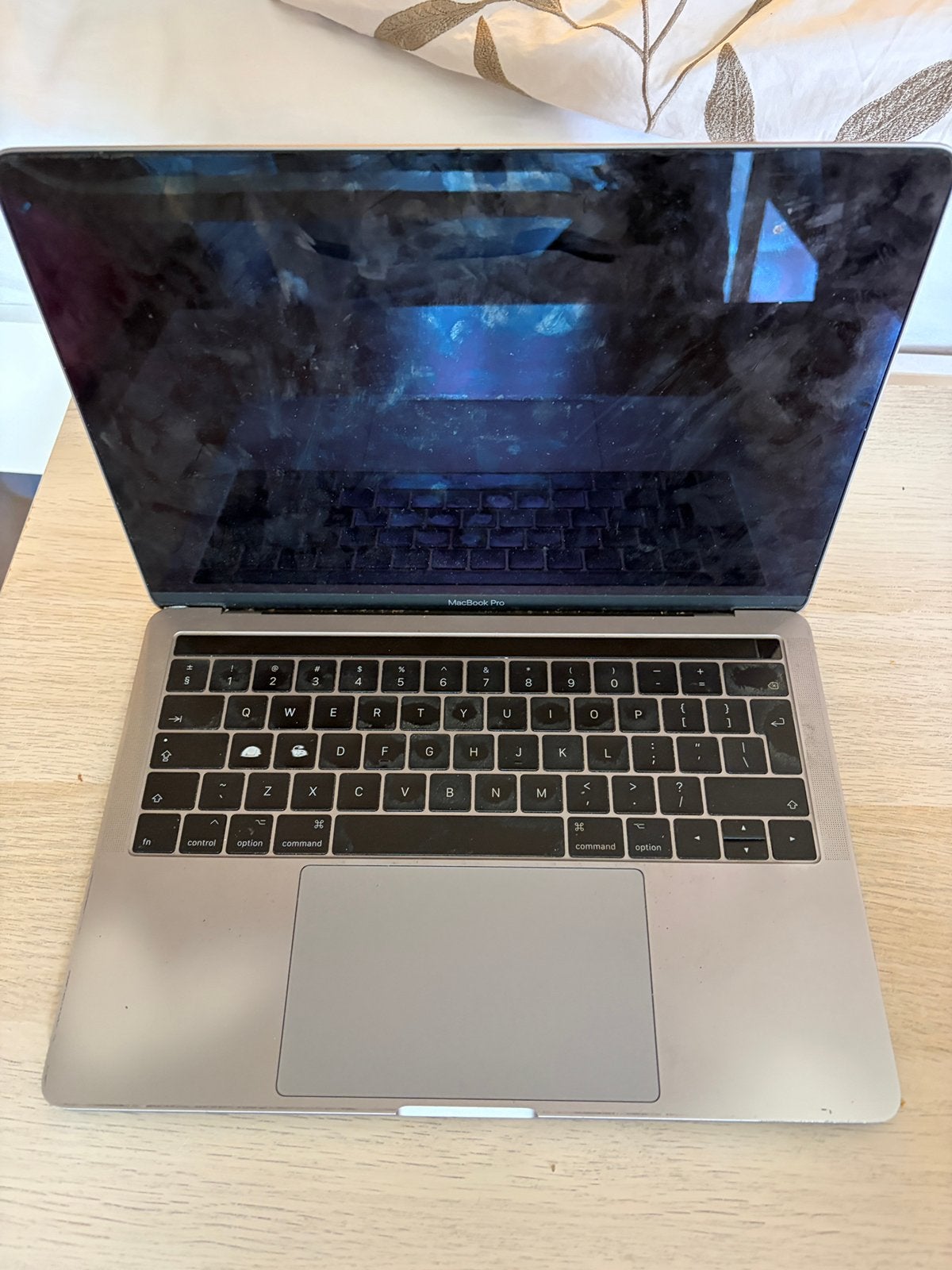 Macbook Pro 2017 Touch Bar, MacBook Pro, 2 tot 3 Ghz, 13 inch, Ophalen of Verzenden