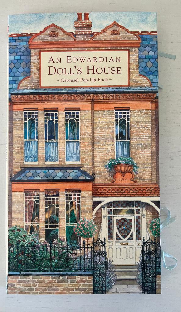 Edwardian Doll’s House: Een driedimensionaal  poppenhuis, Ophalen of Verzenden, Zo goed als nieuw, Poppenhuis