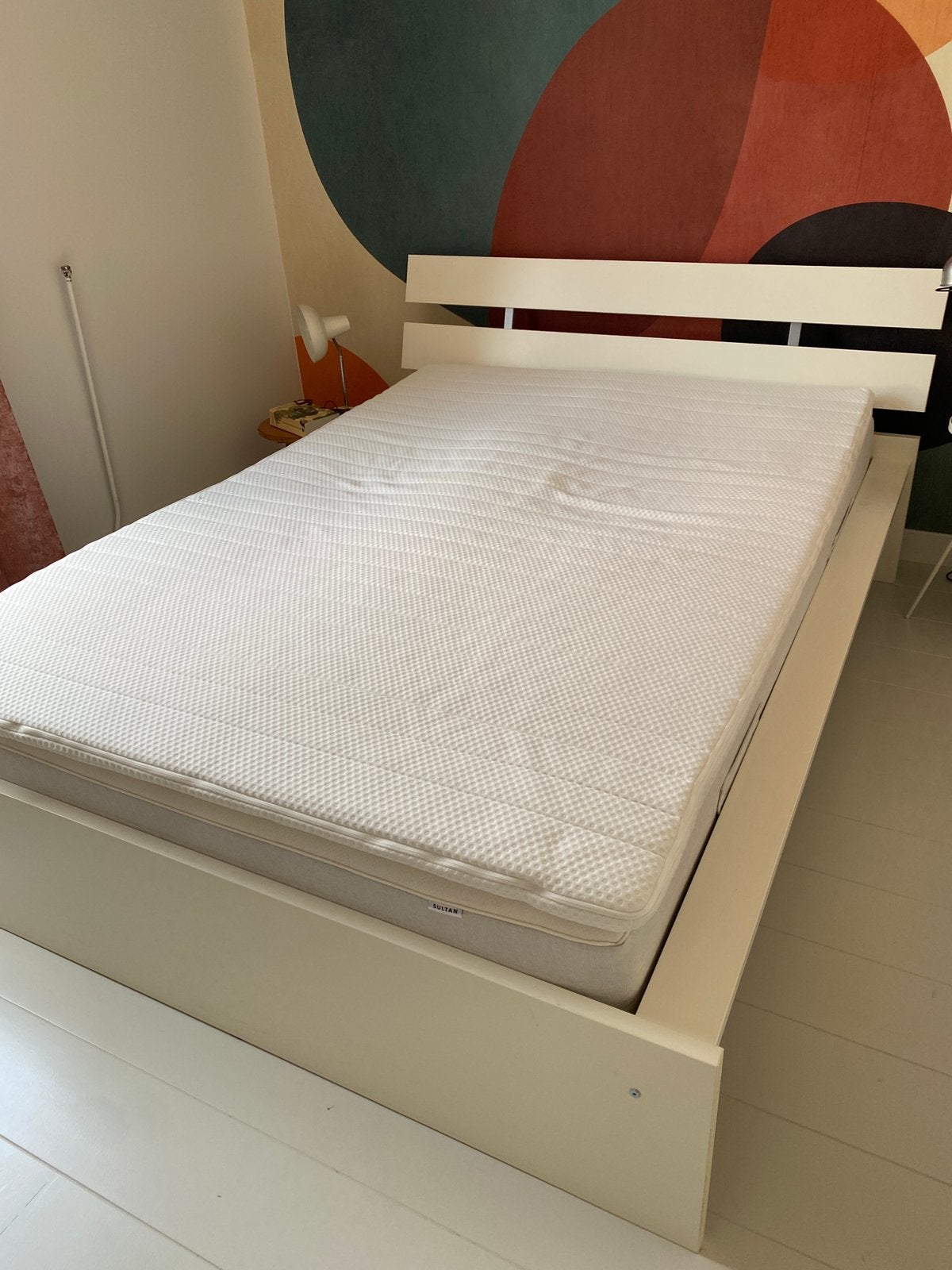 2 persoonsbed ikea wit 140 x 200 cm, Huis en Inrichting, Slaapkamer | Bedden, Ophalen, Gebruikt, Wit, Tweepersoons