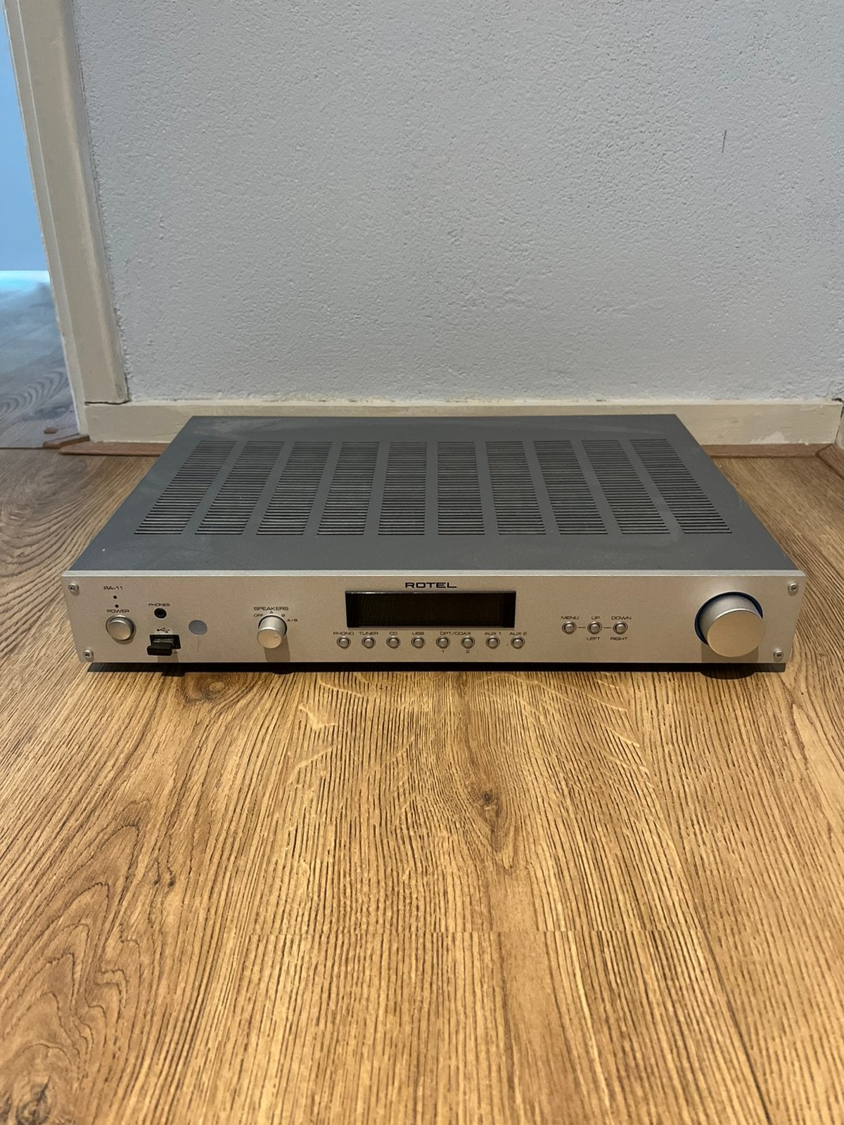 Rotel ra-11, Overige merken, Ophalen of Verzenden, 120 watt of meer, Gebruikt
