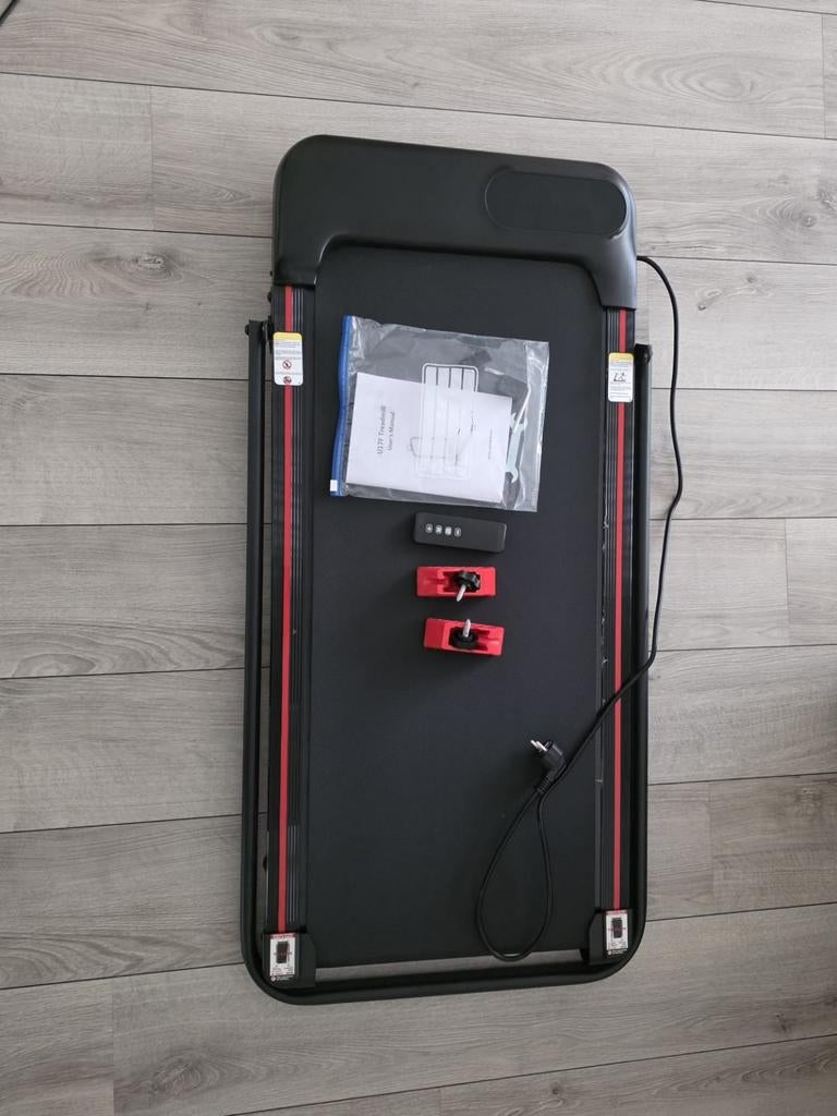 Compacte Loopband met Helling - Max 136kg, 8km/u, Sport en Fitness, Fitnessapparatuur, Zo goed als nieuw, Loopband, Benen, Metaal