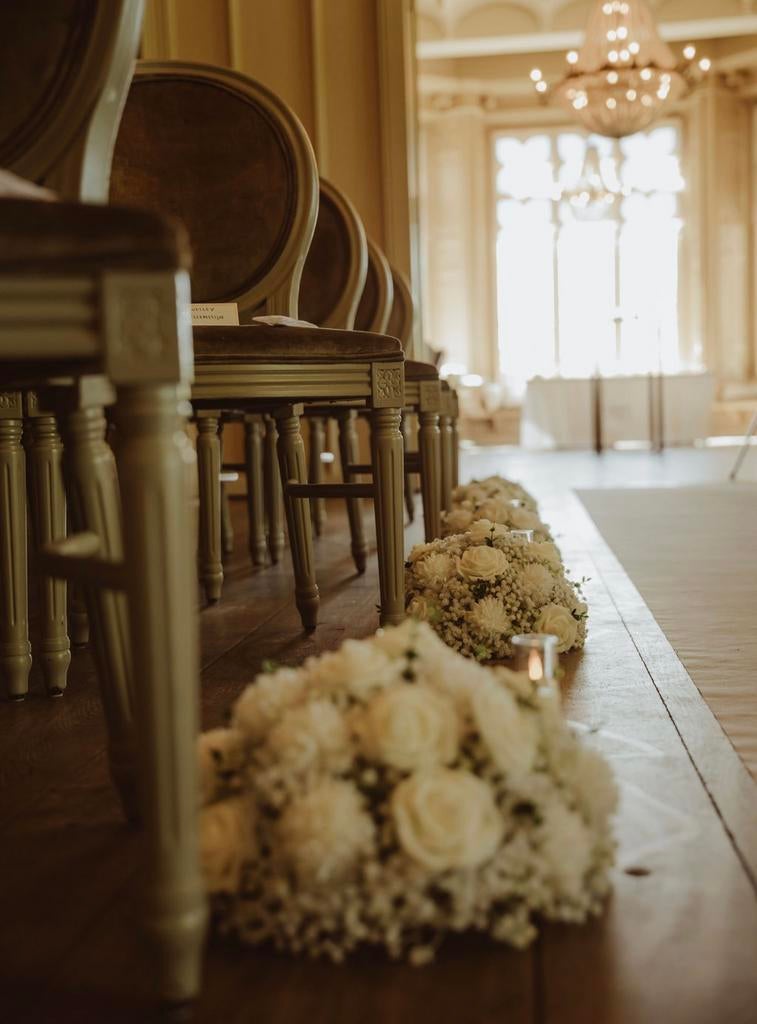 Bruiloft decoratie kunstbloemen, Ophalen, Zo goed als nieuw