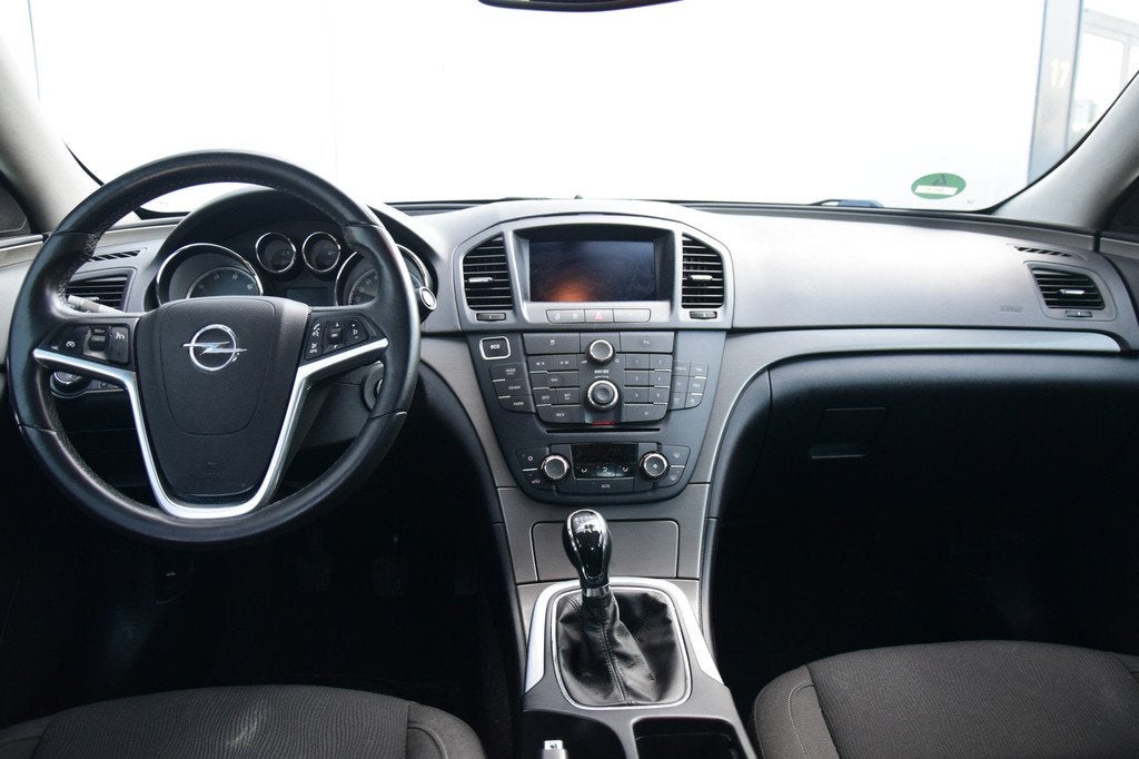 Opel Insignia 2.0 CDTI EcoFLEX Business+ Navi Pdc Trekhaak, Euro 5, Stof, Zwart, 4 cilinders