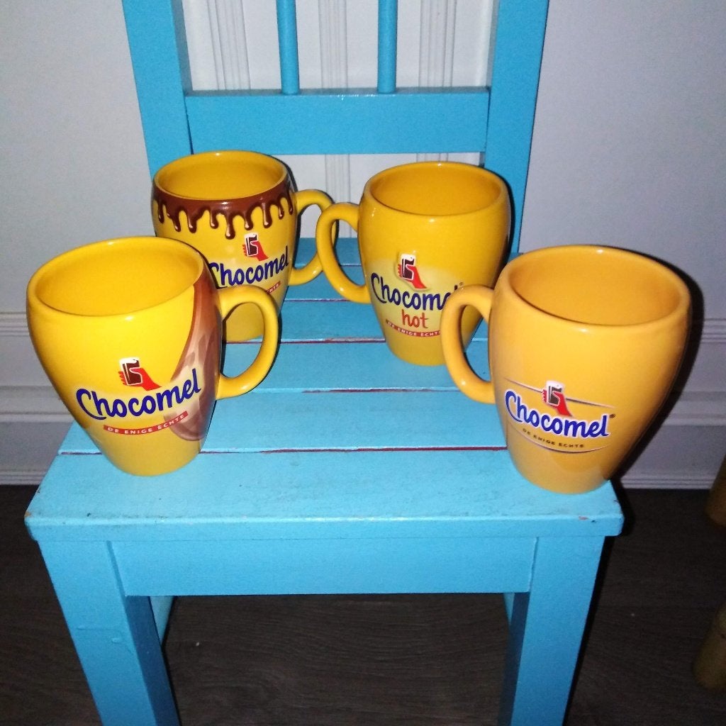 Chocomel bekers 4 varianten, Ophalen, Gebruikt, Mok, Overige stijlen