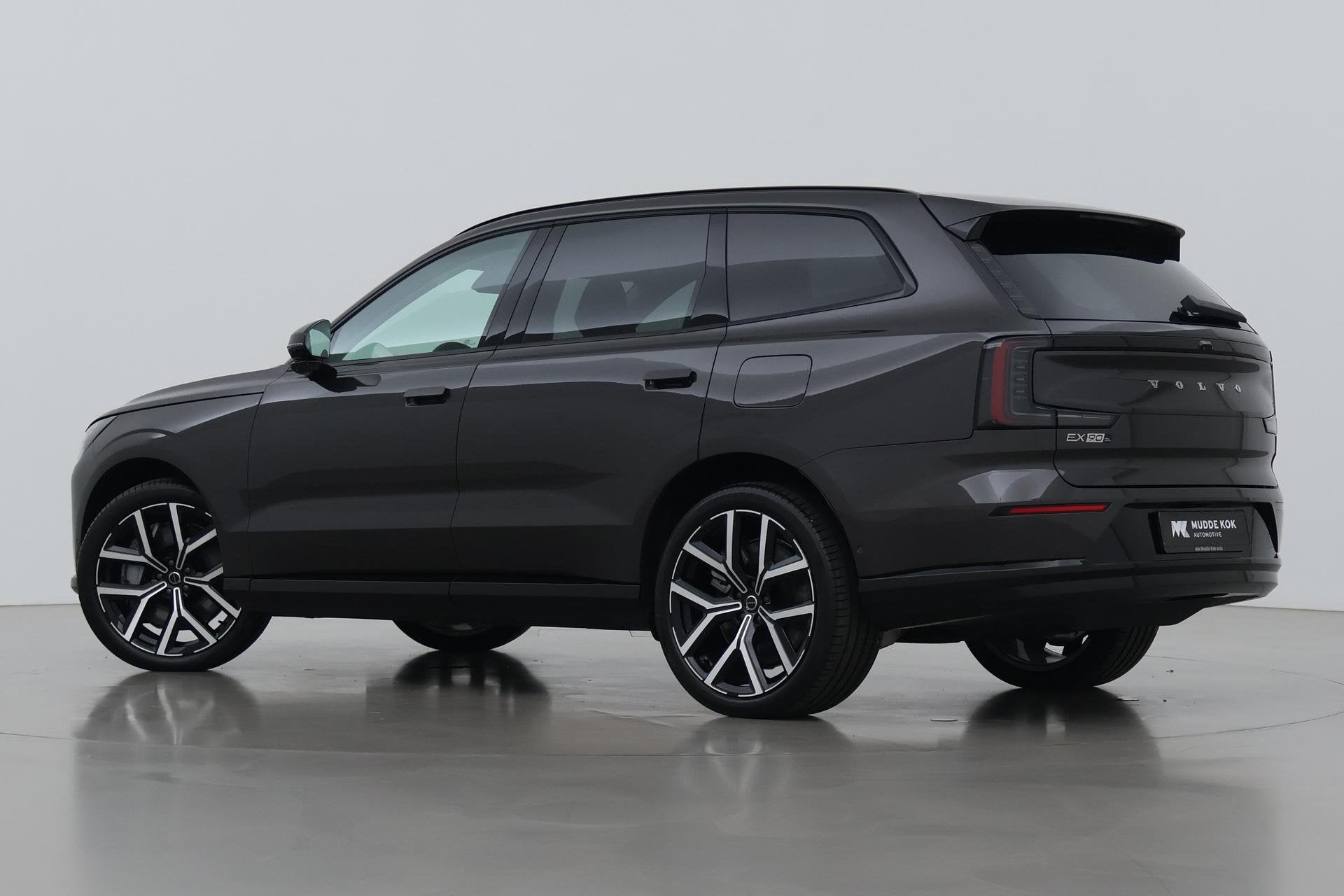 Volvo EX90 Twin Motor Ultra 7p. 106 kWh | 800 Volt | Luchtve, Auto's, Volvo, Automaat, 660 min, Gebruikt, 624 km