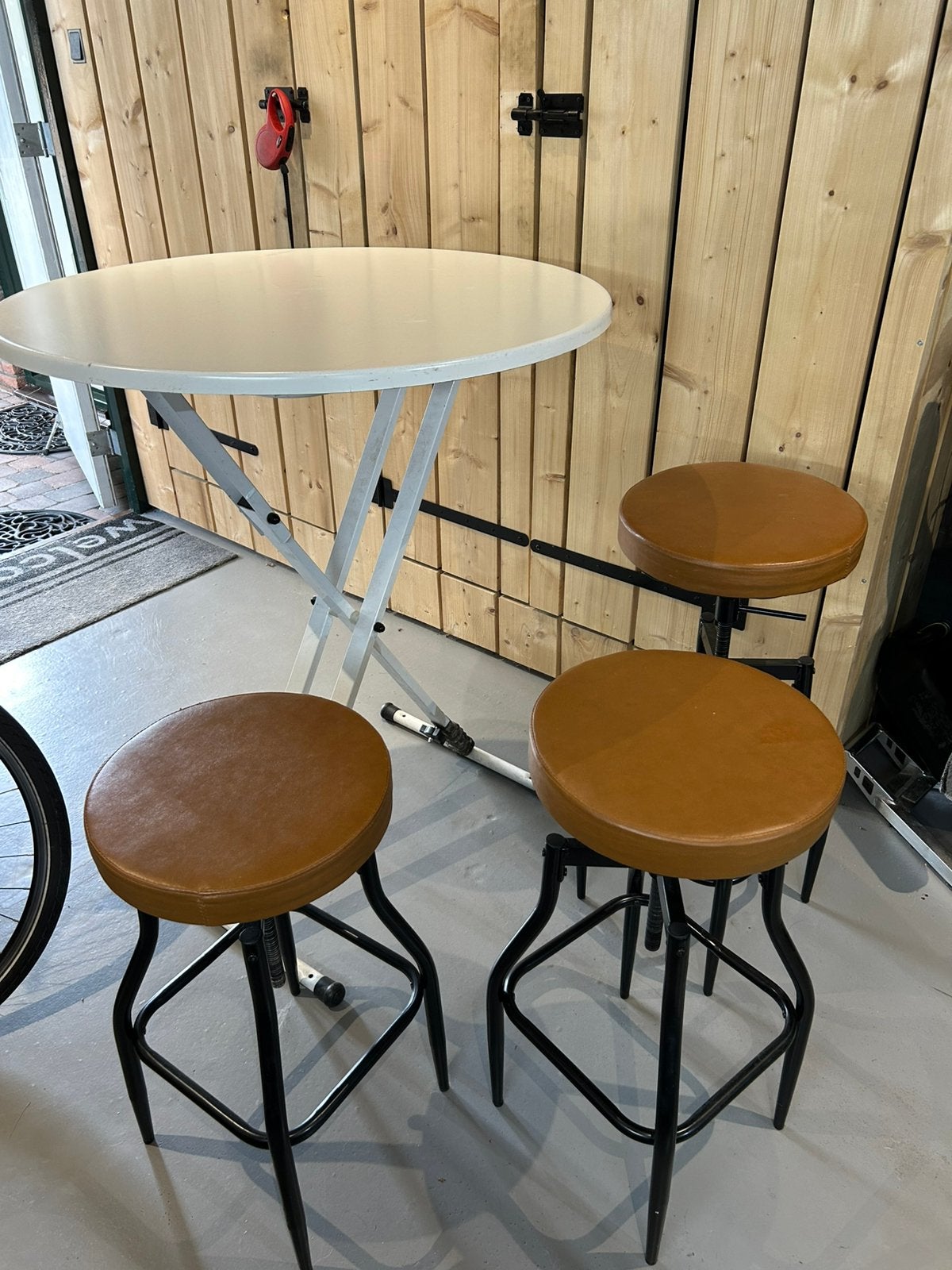 Das Bar, Ophalen, In hoogte verstelbaar, Gebruikt