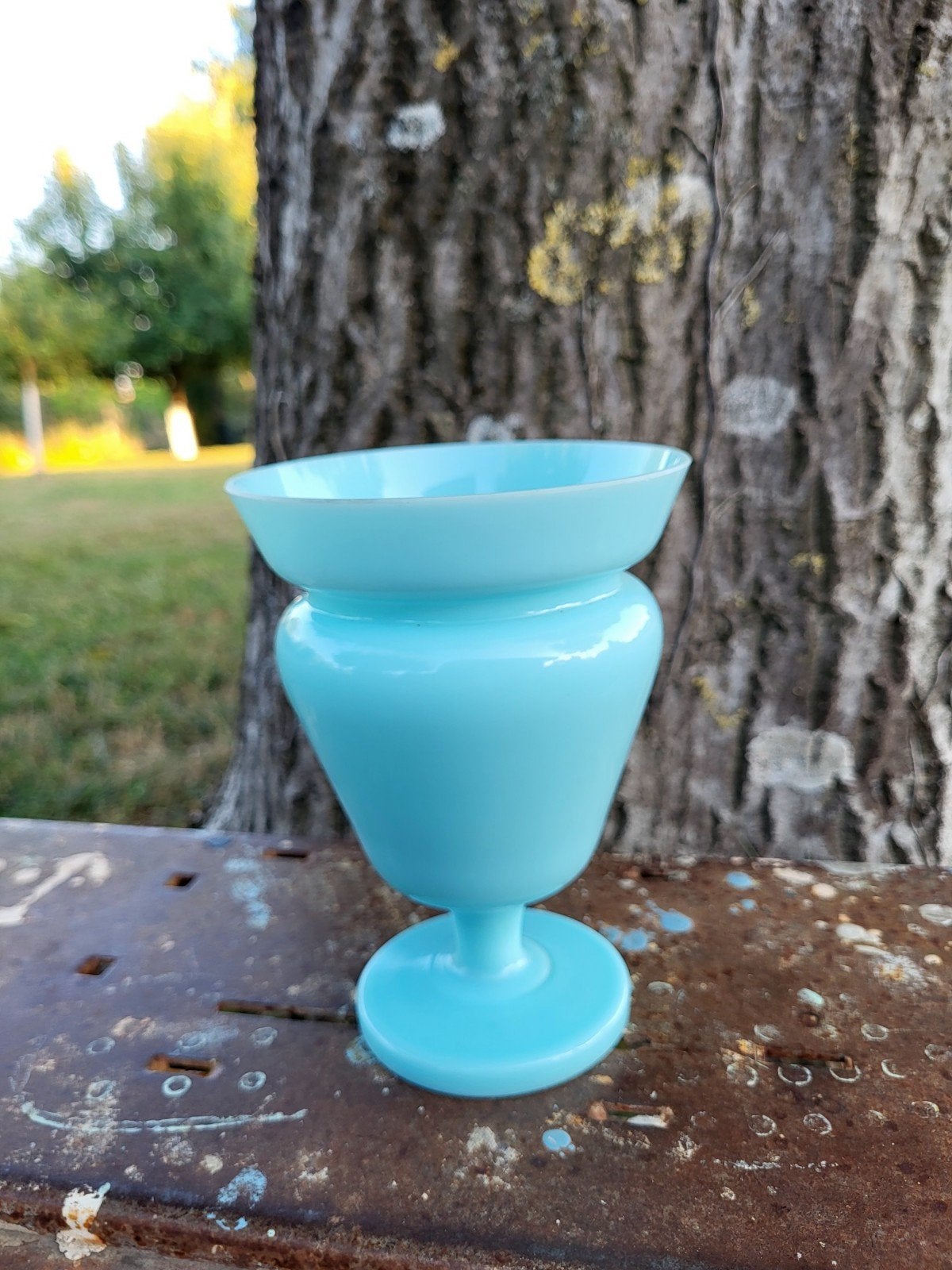 Mooie brocante Franse blauwe opaline vaas / allegonda, Ophalen of Verzenden