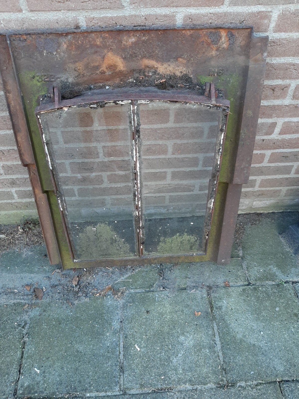 antiek gietijzeren boerderij dakraam decoratief in schuur, Doe-het-zelf en Verbouw, Ophalen, Gebruikt, Minder dan 80 cm, Minder dan 80 cm