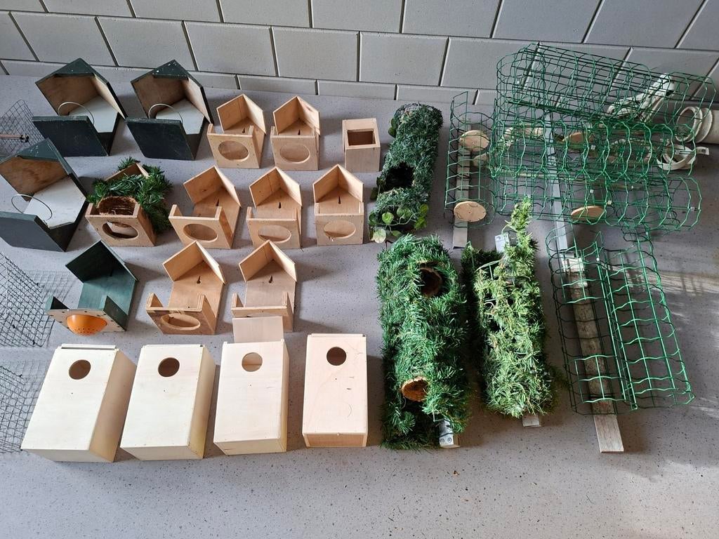 nestkastjes diverse, Meerdere dieren