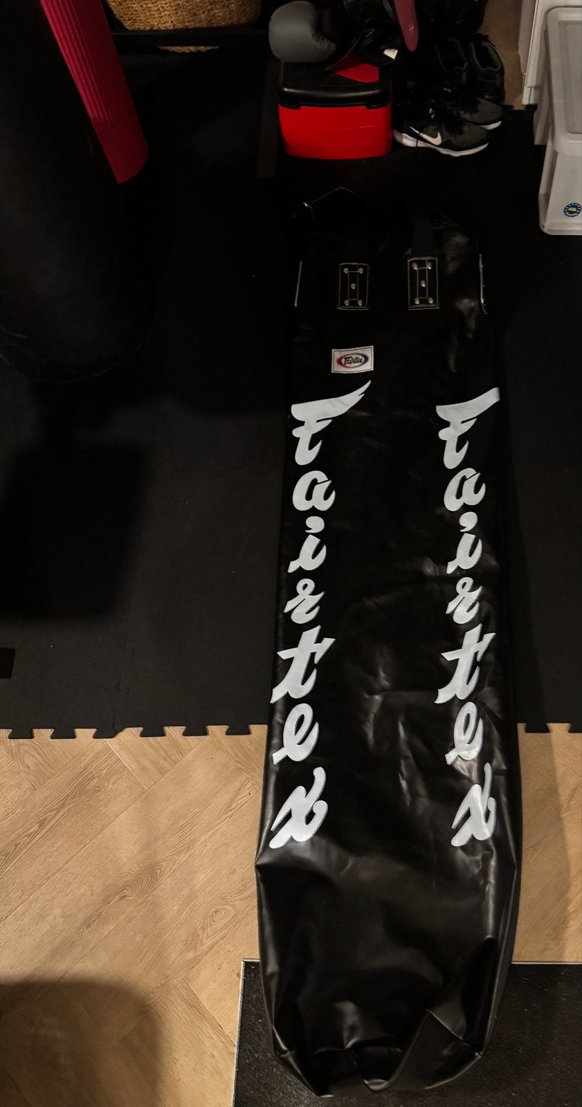 Fairtex Muay Thai Banana Bag, Ophalen of Verzenden, Gebruikt, Overige, Vechtsportmateriaal