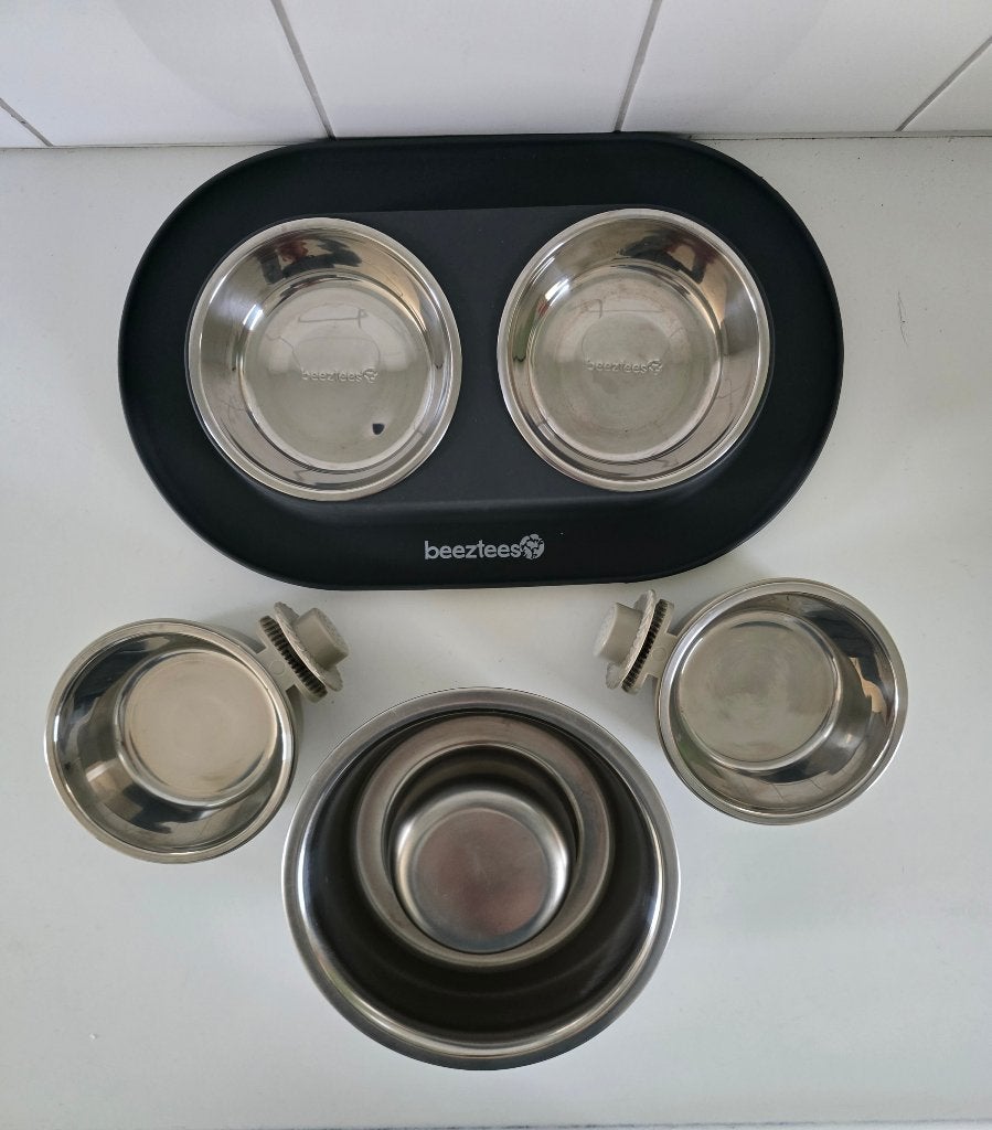 Diner materiaal en daagzak voor Uw puppy, Ophalen of Verzenden, Zo goed als nieuw, Honden